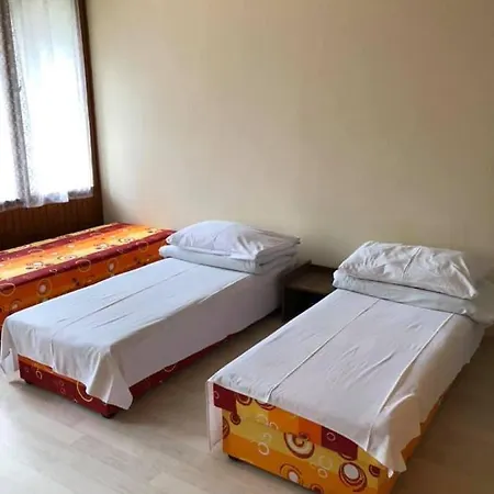 Družstevní Dům Choustník