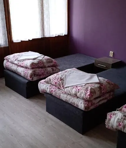 Družstevní Dům Choustník Choustnik